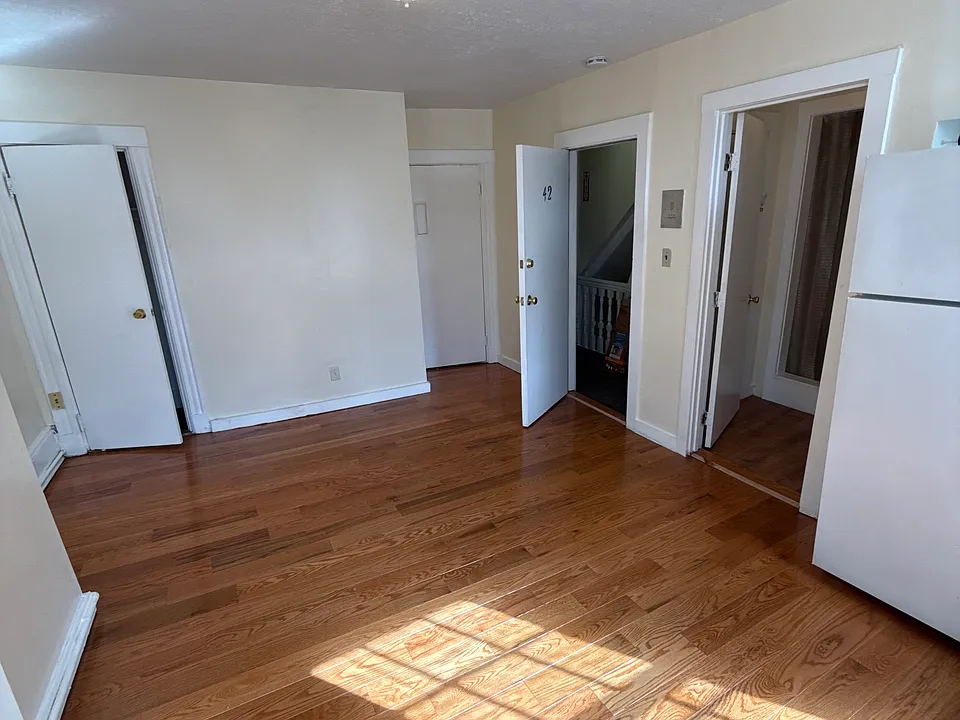 41 Anderson St #5