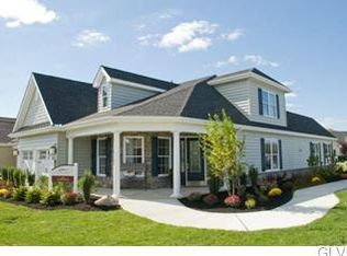 1116 Resolution Dr, Bethlehem, PA 18017