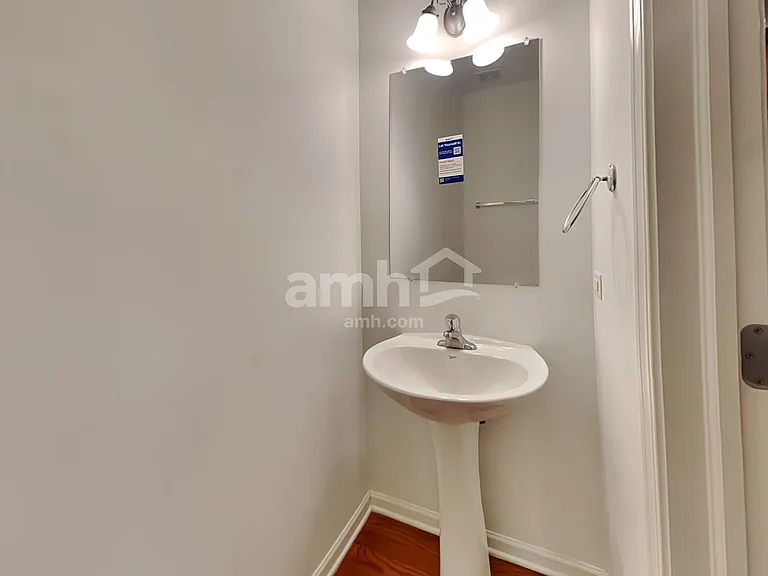 10035 Cummings St — Photo 7
