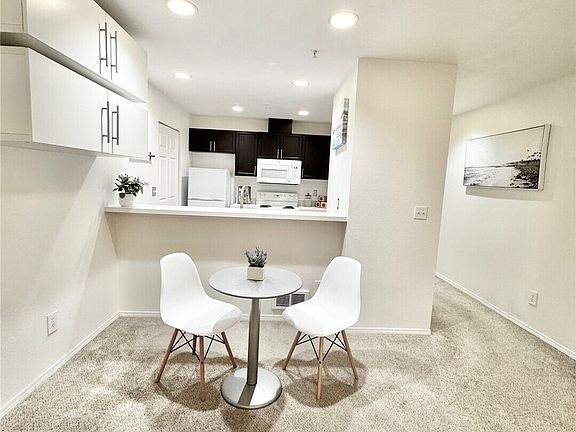 5th image of 12903 SE 38th Street #102