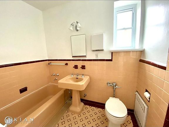 5th image of 5101 Van Loon St #2