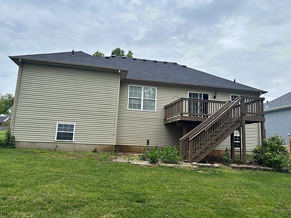 4th image of 1204 Majestic Woods Dr