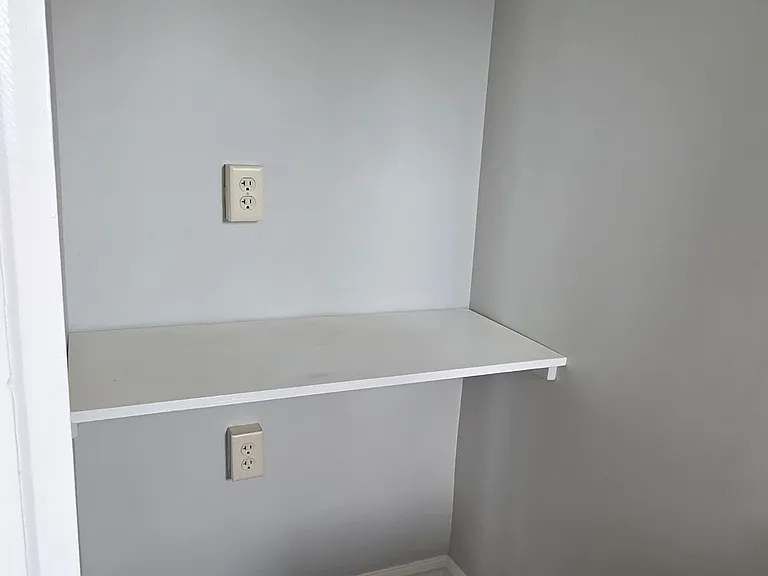 104 W Chestnut St #4 — Photo 5