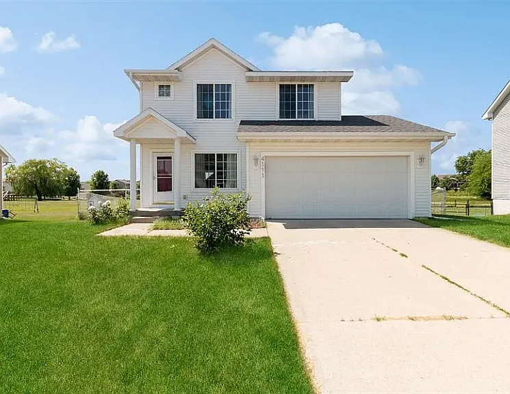 4111 Crestmoor Ave — Photo 1