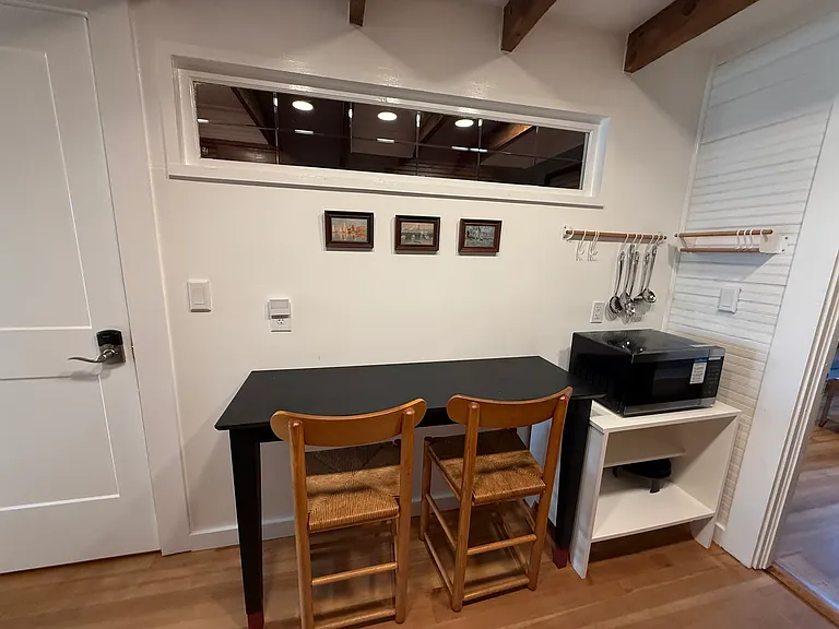 173 Wesley St #1 — Photo 5