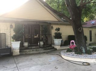 1031 N Jim Miller Rd, Dallas, TX 75217