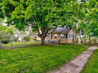 417 N Main St, Roland, IA 50236