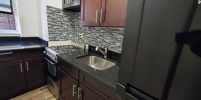 Rented by Premier One Realty LLC | media 2