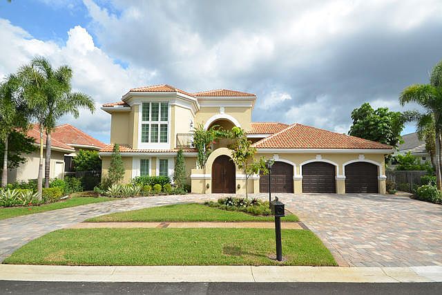 Home For Sale In St Andrews Country Club