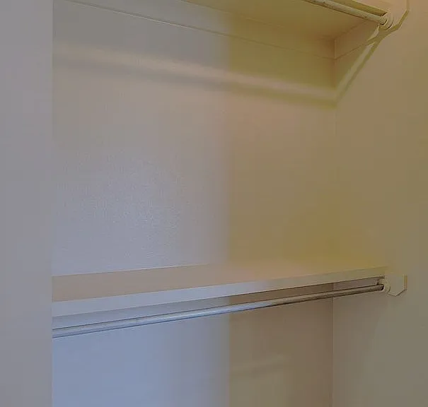 5234 Kemper St — Photo 24