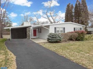 525 Paddock Rd, Ambler, PA 19002