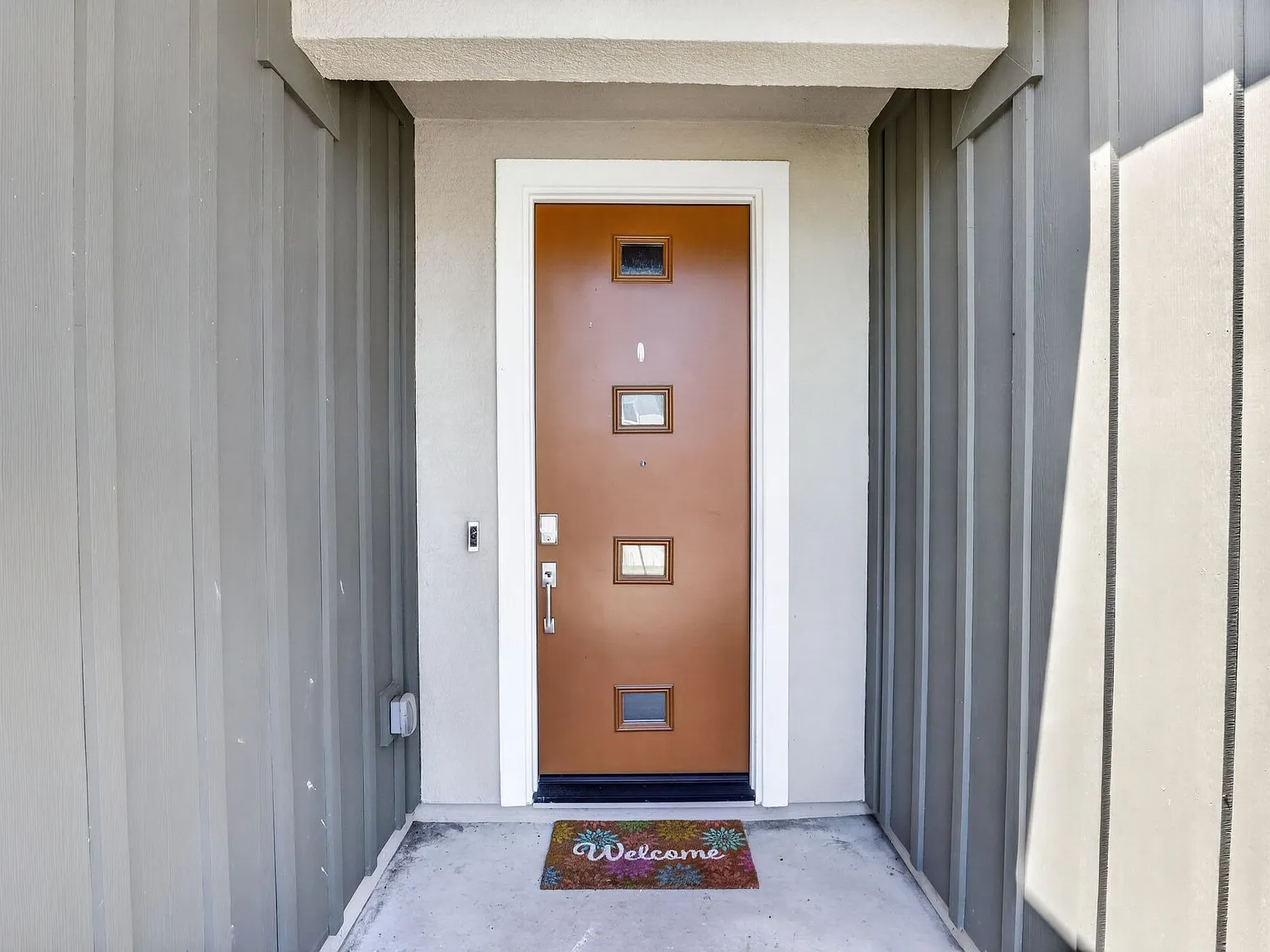 3 bed, 2770 sqft, $3,695 — Photo 3