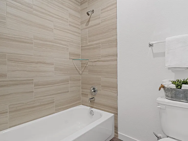 1303 S Bells Dr — Photo 17