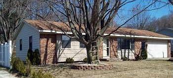 4th image of 909 72nd St SE
