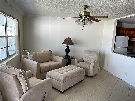 3rd image of 174 Markham Dr #174-H