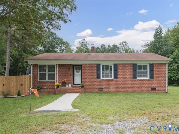 13121 Five Forks Rd, Amelia Court House, VA 23002