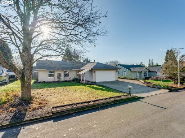 311 NW 132nd St, Vancouver, WA 98685