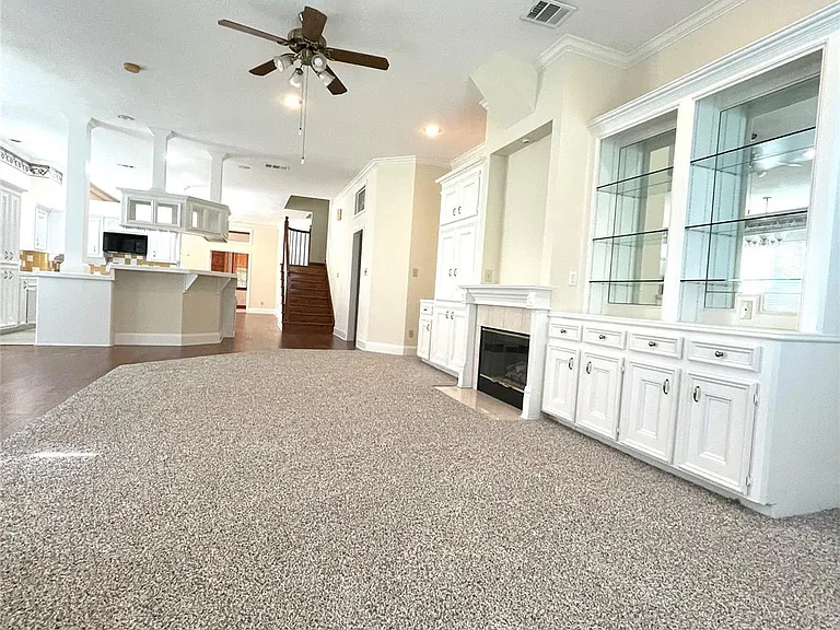 28 Waters Edge St — Photo 9