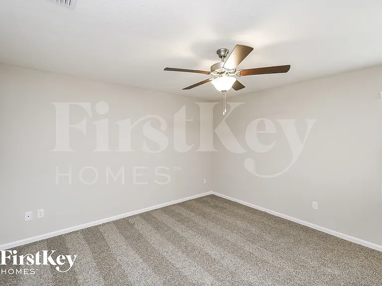 11224 Margarets Landing Pl — Photo 8