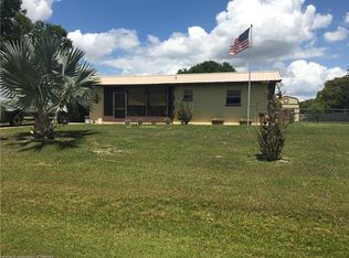8401 Hampshire Dr, Sebring, FL 33876
