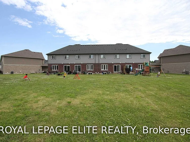 8025 Cole Ct — Photo 4