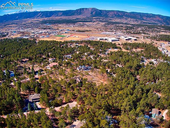2nd image of 19385 Doewood Dr