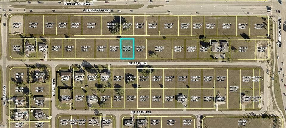 2nd image of 1335 NE 15th Ln