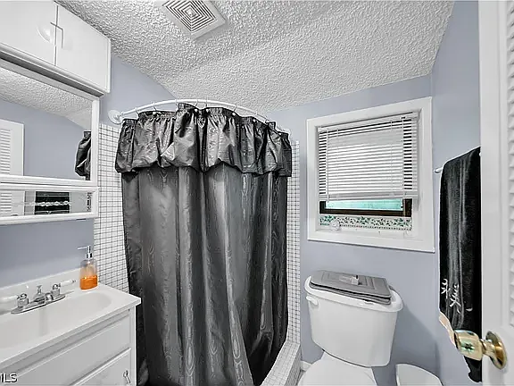 182 W Mariana Ave — Photo 11
