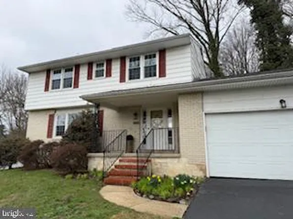 2303 Magnolia Dr, Wilmington, DE 19810
