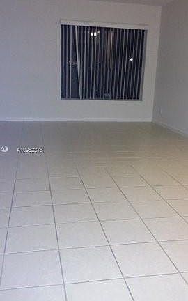 2nd image of 3600 Mystic Pointe Dr APT 617
