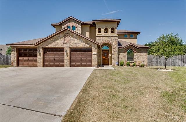 1st image of 127 Fairwood Dr