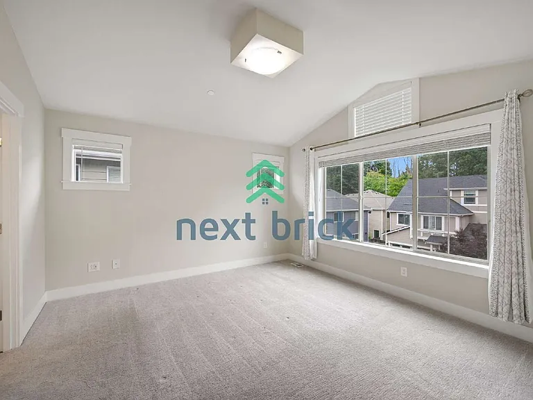 938 223rd St SE — Photo 11