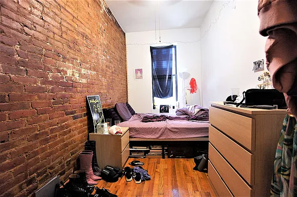 Rented by Compass | media 23