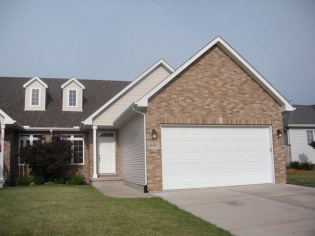 1st image of 681 Circle Dr #681