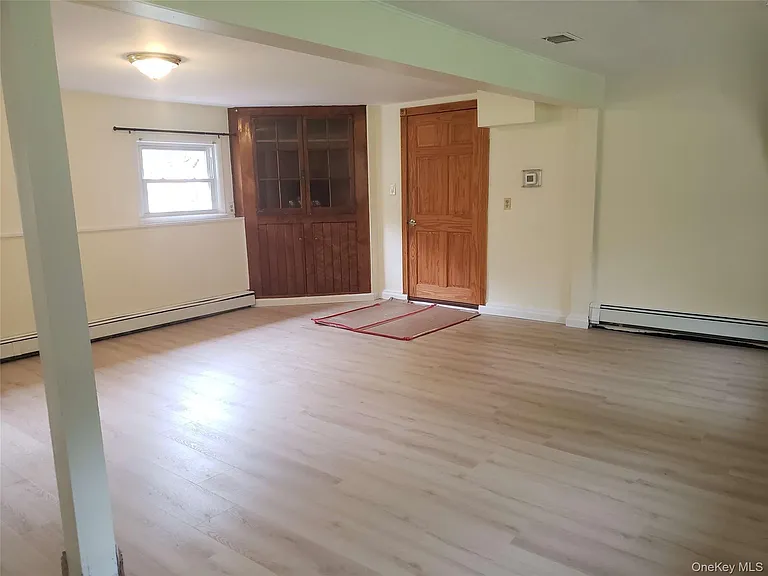 1446 Salt Point Tpke — Photo 7
