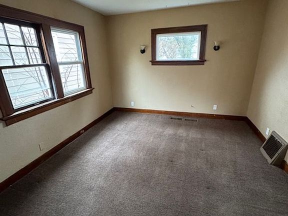 3rd image of 4022 Weisser Park Ave