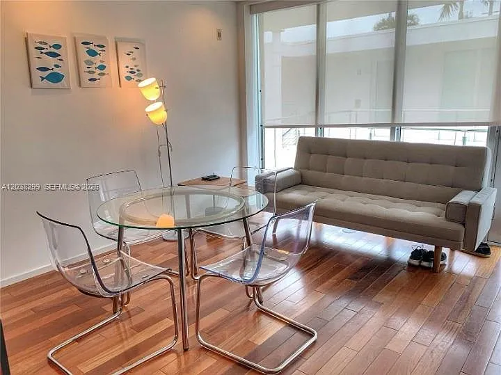1601 West Ave #212 — Photo 4