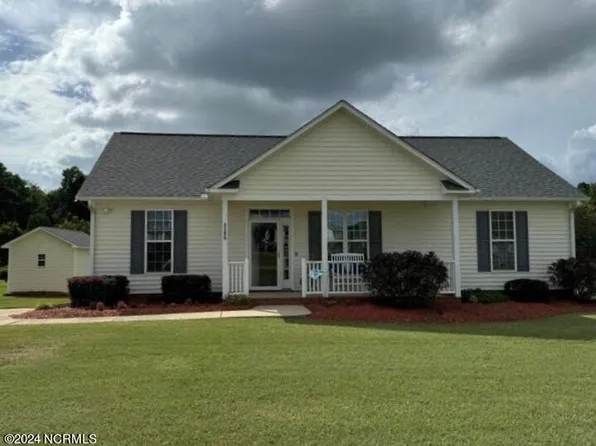 2286 Blue Heron Drive, Greenville, NC 27834