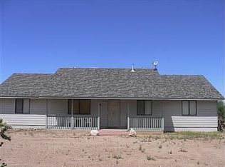 1733 W Hillock St, Vail, AZ 85641