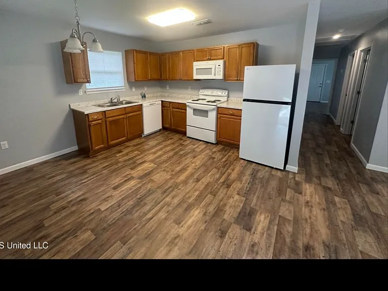6029 W Hinds St — Photo 7
