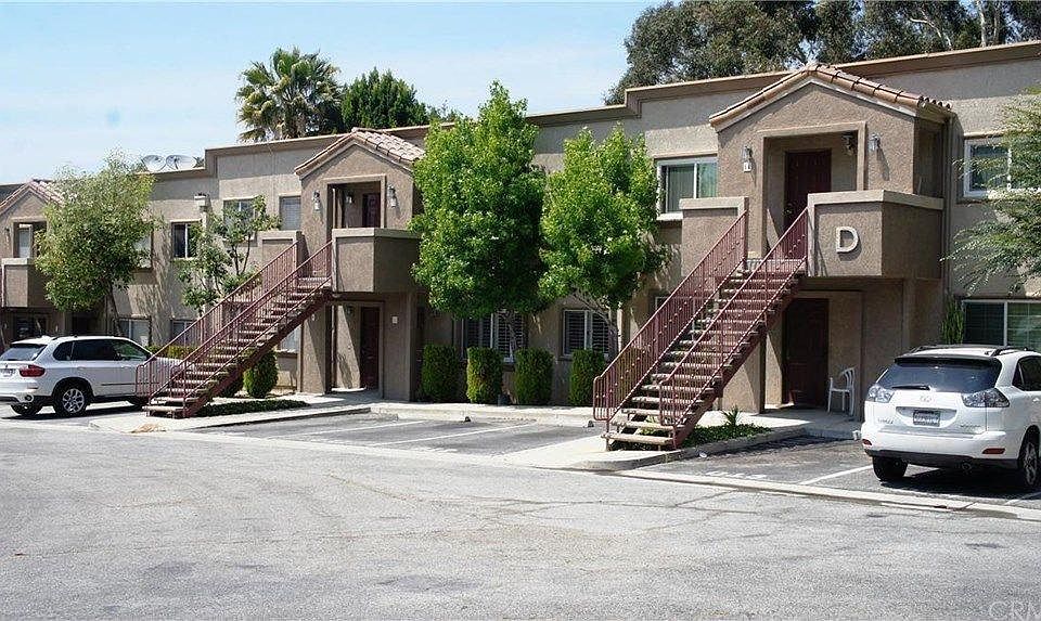Building D is tucked away towards the inside of the community, away from traffic noise on Grand Ave.