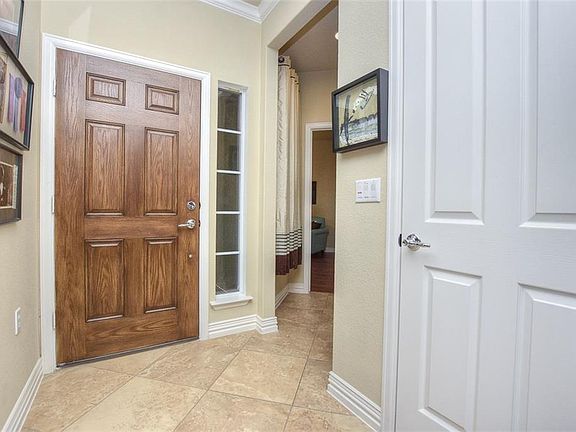 3rd image of 201 Bear Creek Ln