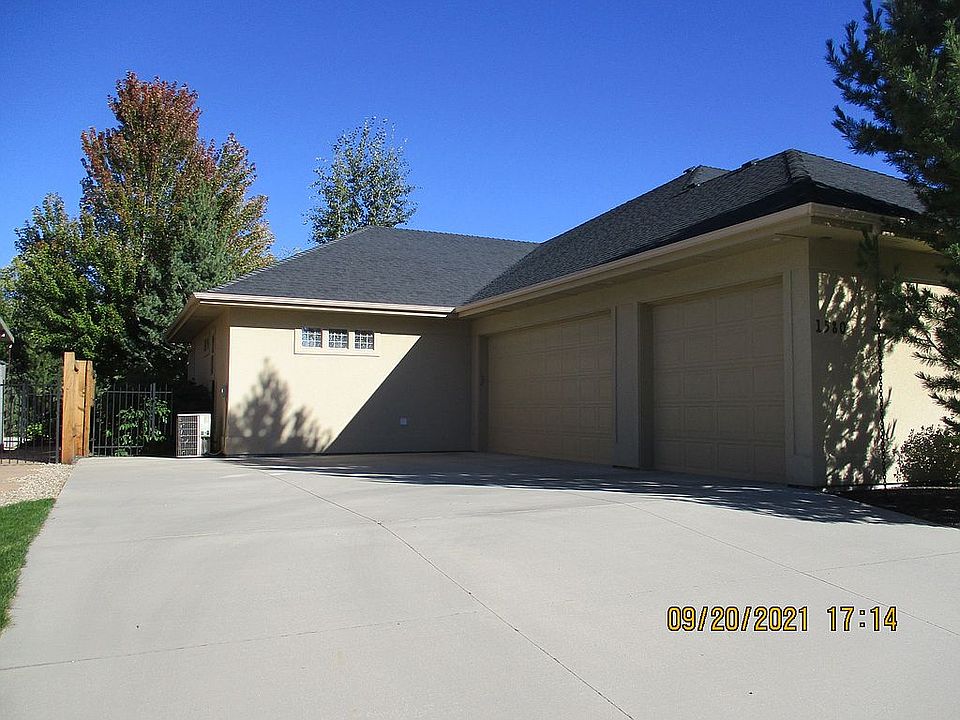 2nd image of 1580 N Sunup Way