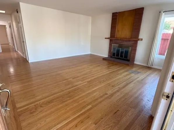821 Bluefield Ln, Hayward, CA 94541