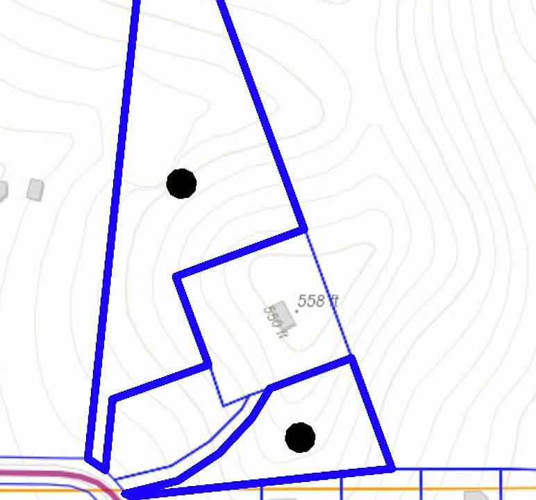 2nd image of 2 E Country Club Rd