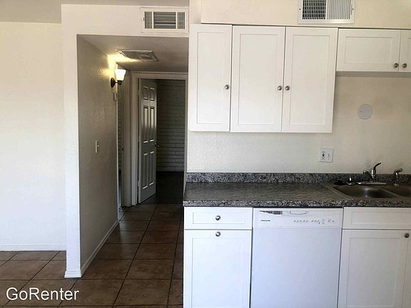 5th image of 2333 W Glenrosa Ave Suite 121