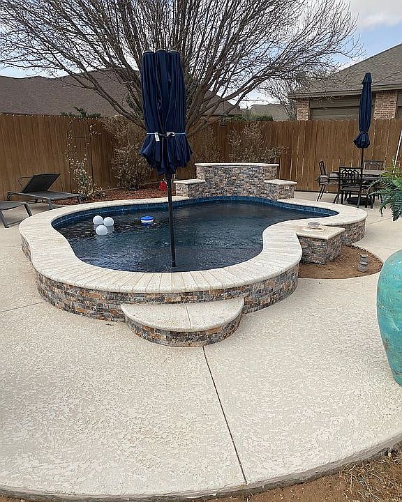 1st image of 2021 Brentwood Dr