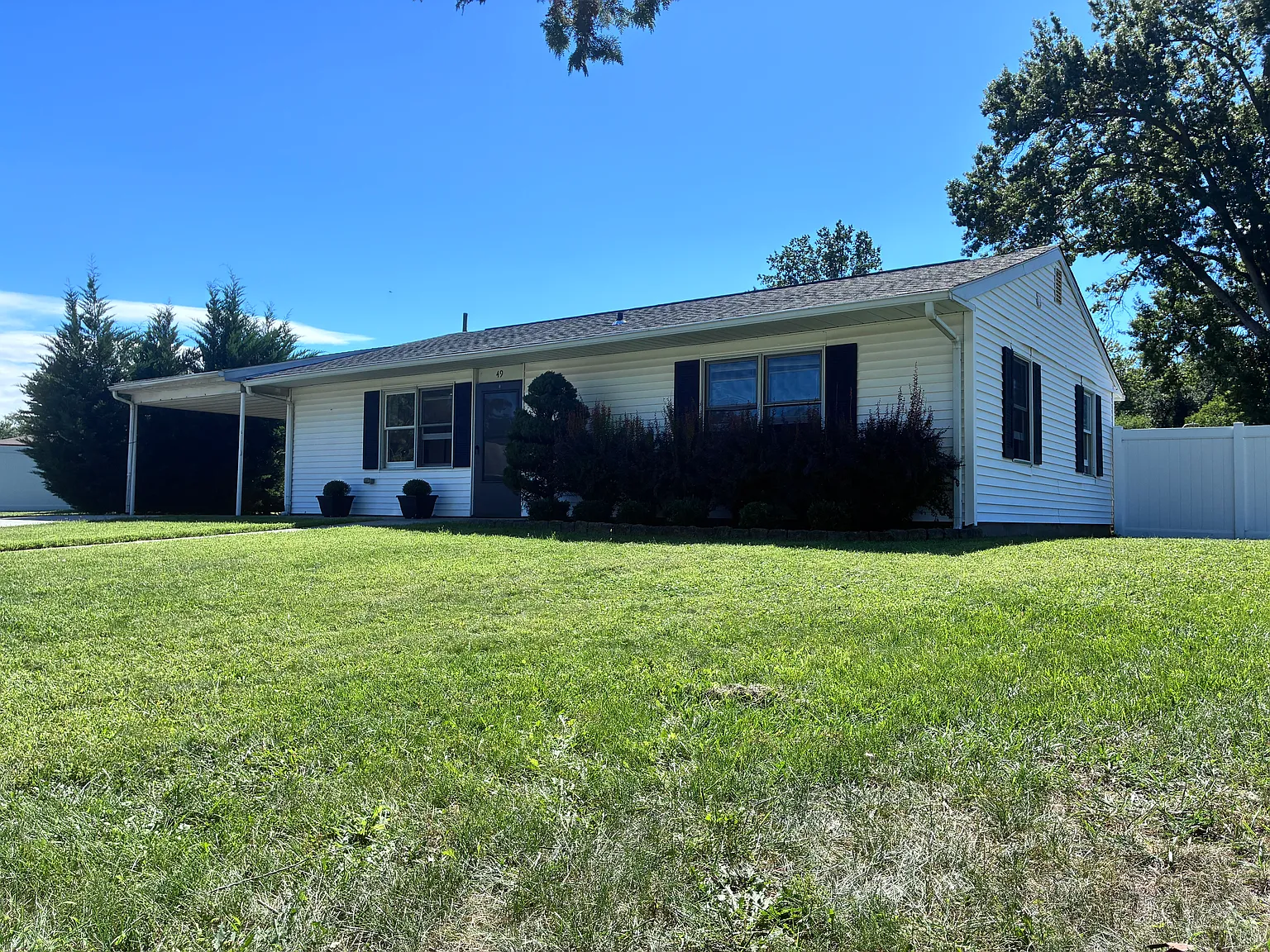 3 bed, 1000 sqft, $2,800 — Photo 4