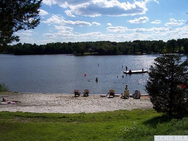 2nd image of 85 - H Sleepy Hollow Road