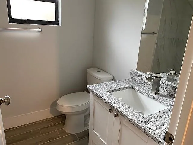 2948 SW 7th Pl — Photo 9